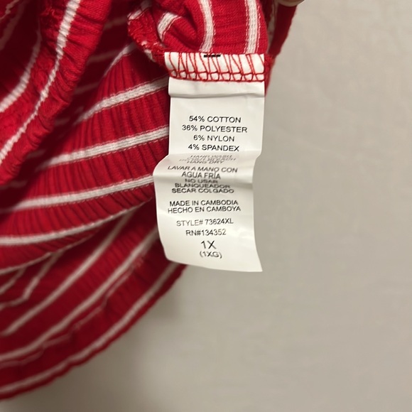 AMBIANCE Top, Colors Red/white, Size 1X - Picture 4 of 4